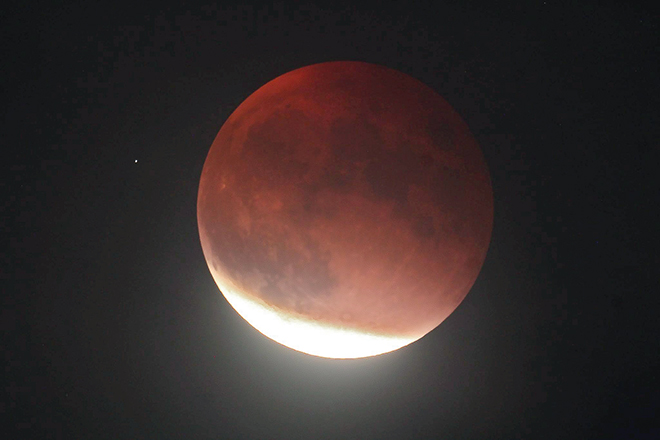 ◎ 生光:2026/ 03/ 03 20時11分,2.5秒。(林啟生 攝)